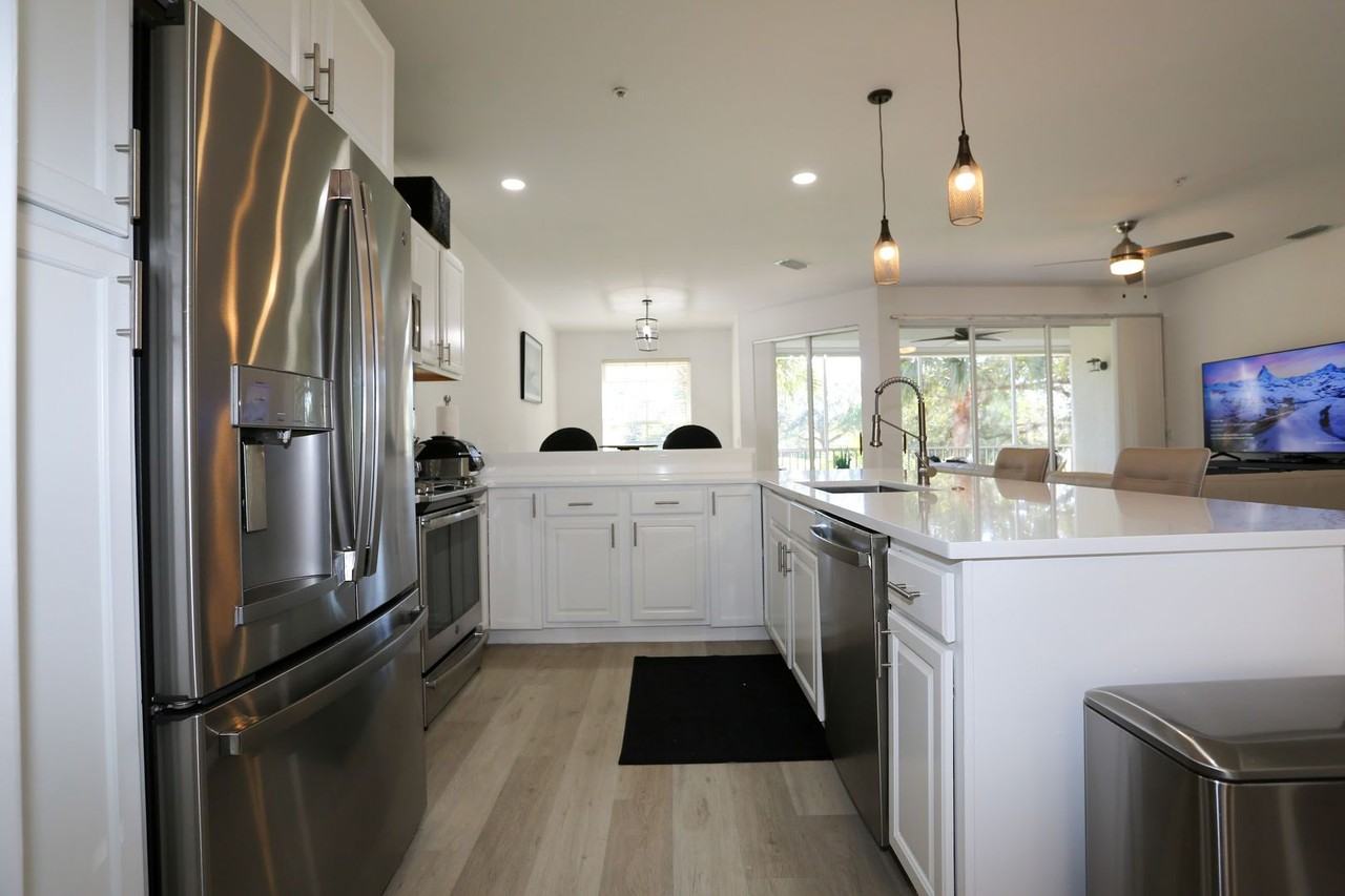 2190 Arielle Dr #904 - Photo 5 of 29