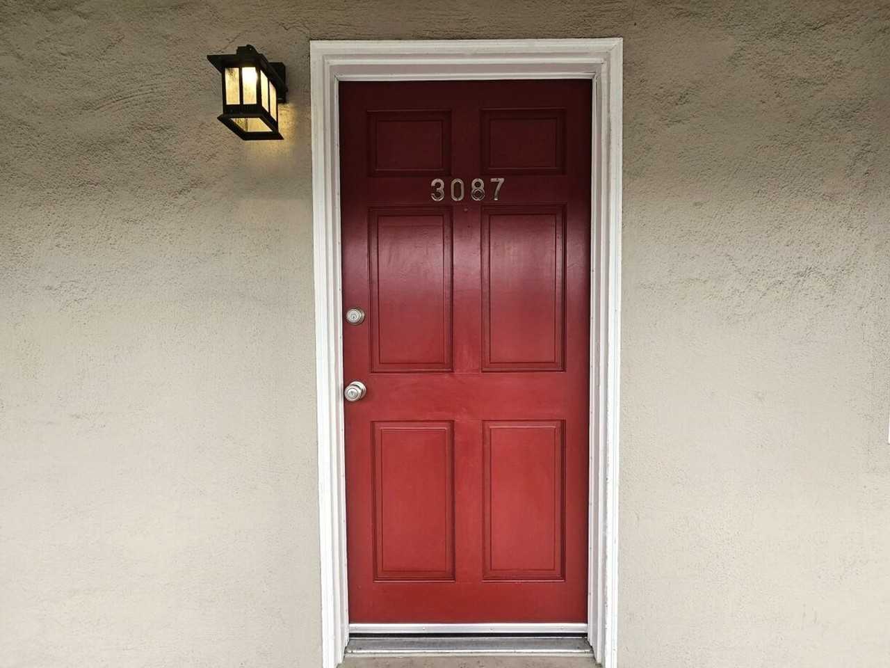3087 Emerson St - Photo 3 of 26