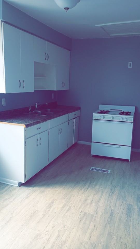 1817 60th St - Photo 3 of 6