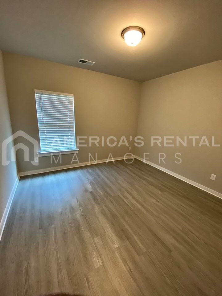 255 Dreher Rd - Photo 5 of 14