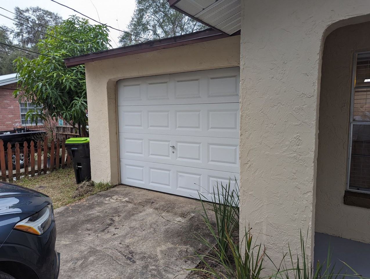 116 N Hill Ave - Photo 2 of 22