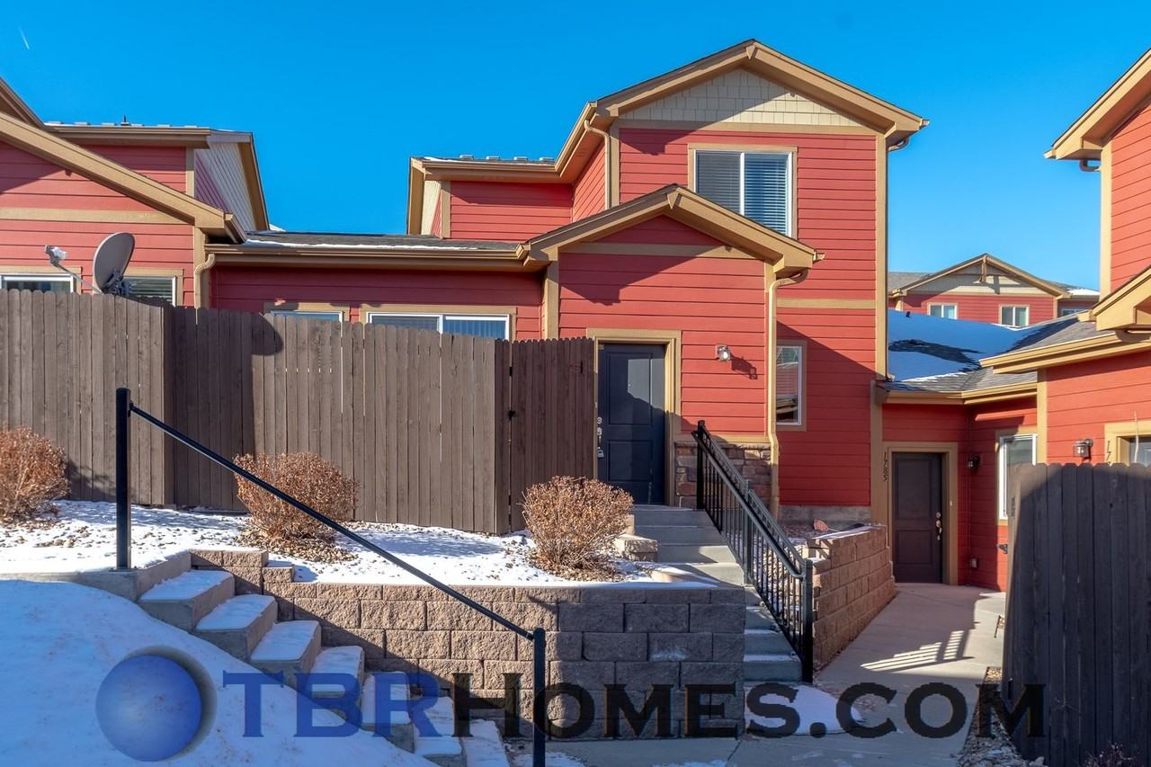 1797 Aspen Meadows Cir - Photo 2 of 22