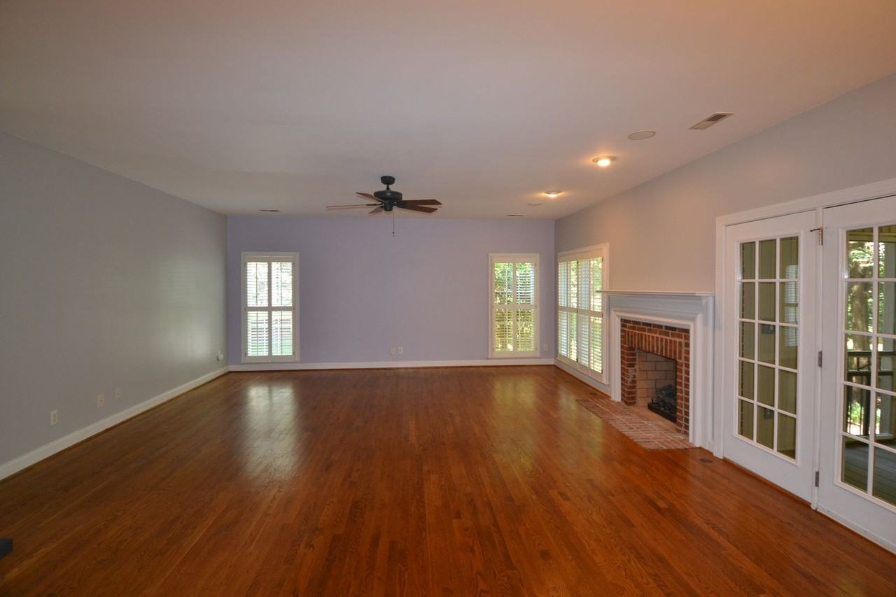 8402 Headford Rd - Photo 3 of 50