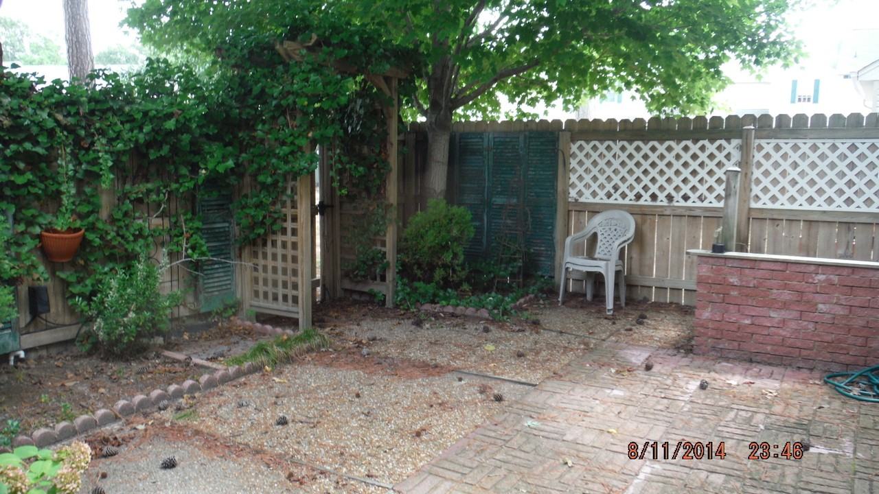 1311 Stillwater Ct - Photo 5 of 10