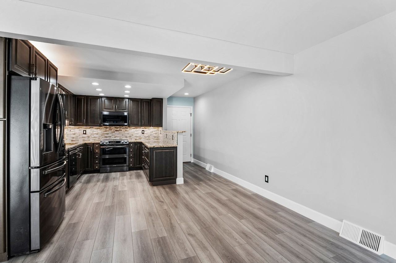 10345 E Peakview Ave #A - Photo 6 of 33