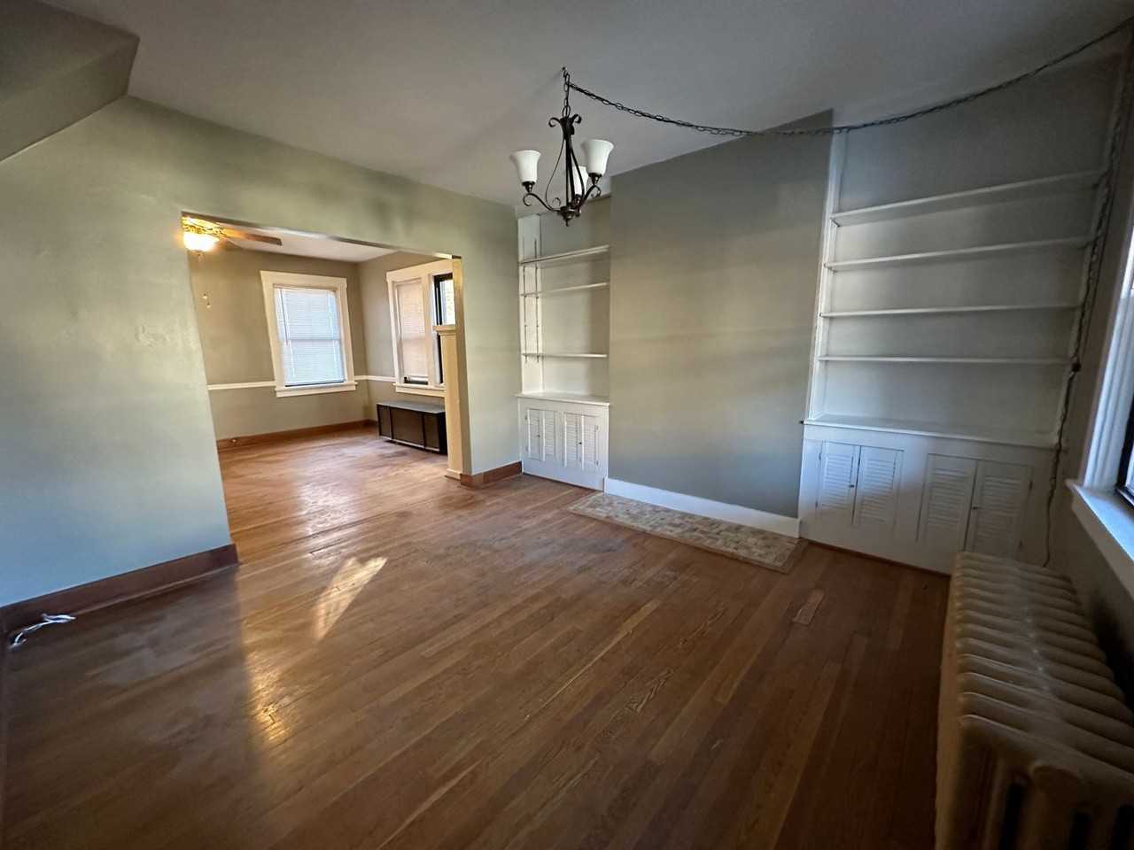 3561 Beechwood Blvd - Photo 3 of 14