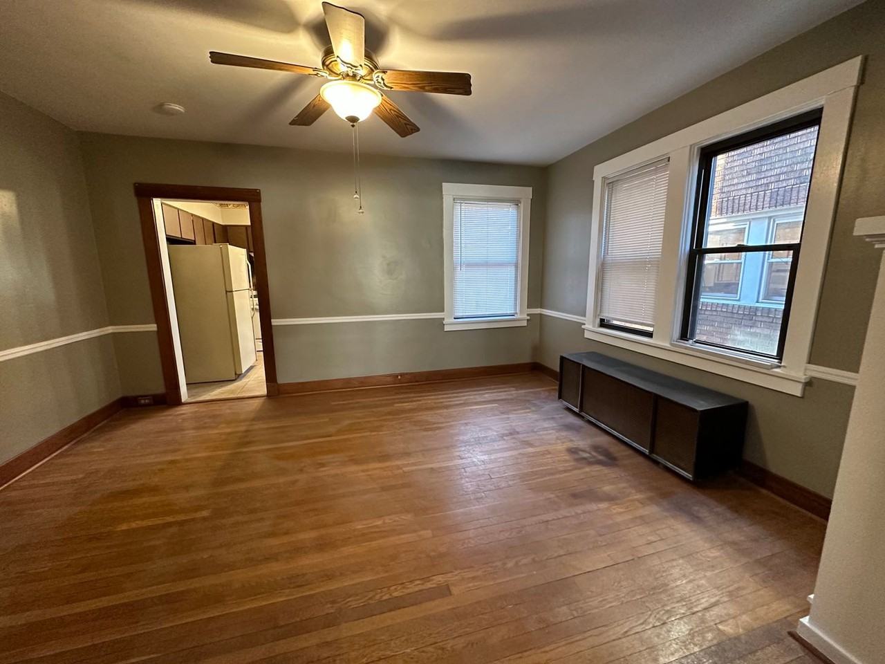 3561 Beechwood Blvd - Photo 4 of 14