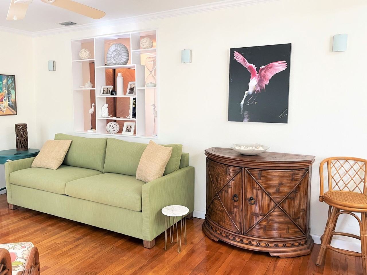 413 Shore Rd - Photo 6 of 35