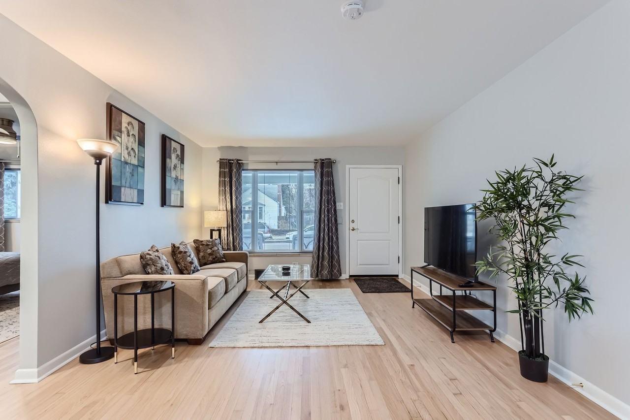 1250 E Amherst Ave - Photo 6 of 26