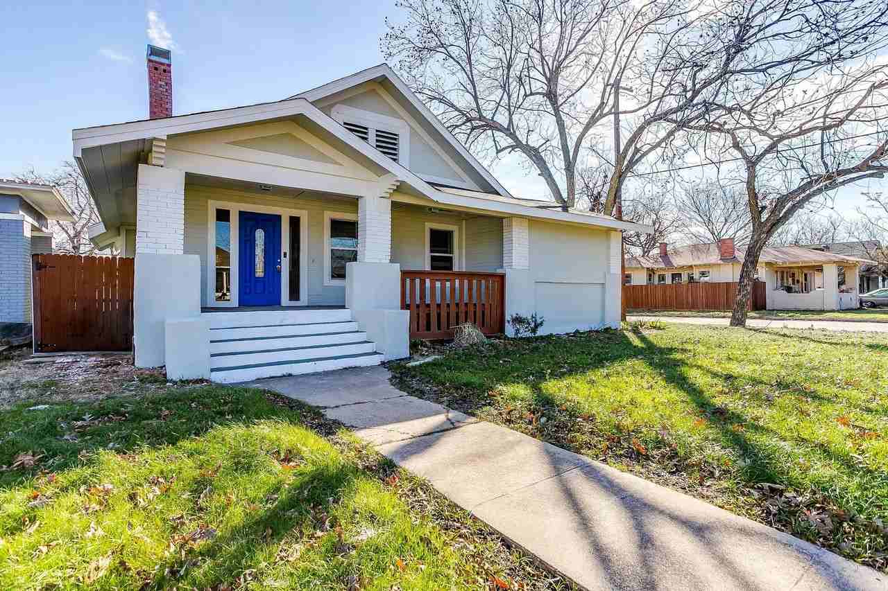 2745 S Jennings Ave - Photo 2 of 43