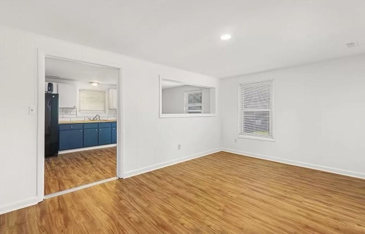 2528 Glenbrook Dr - Photo 3 of 12
