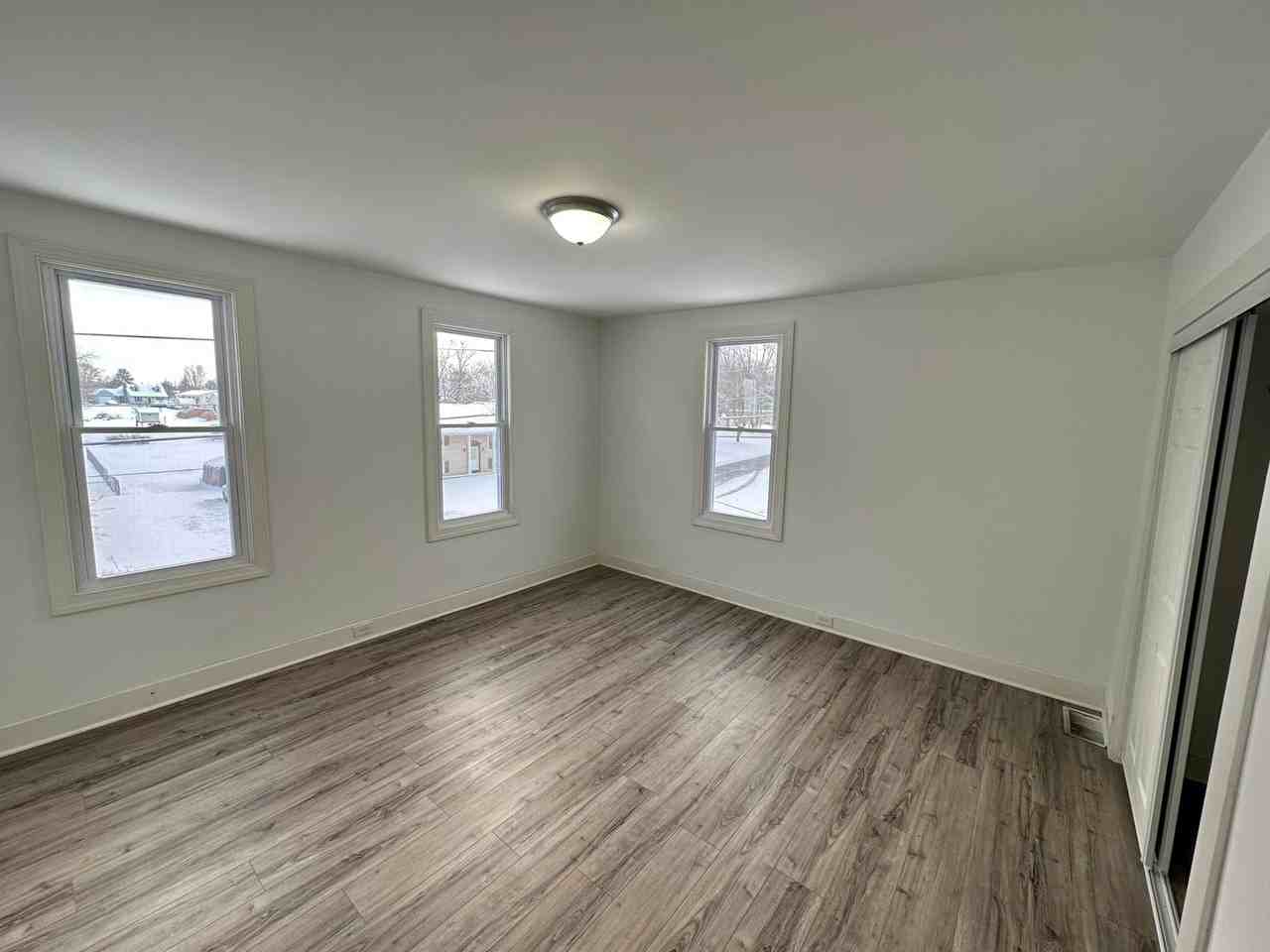 3119 Brookside Ave - Photo 5 of 11