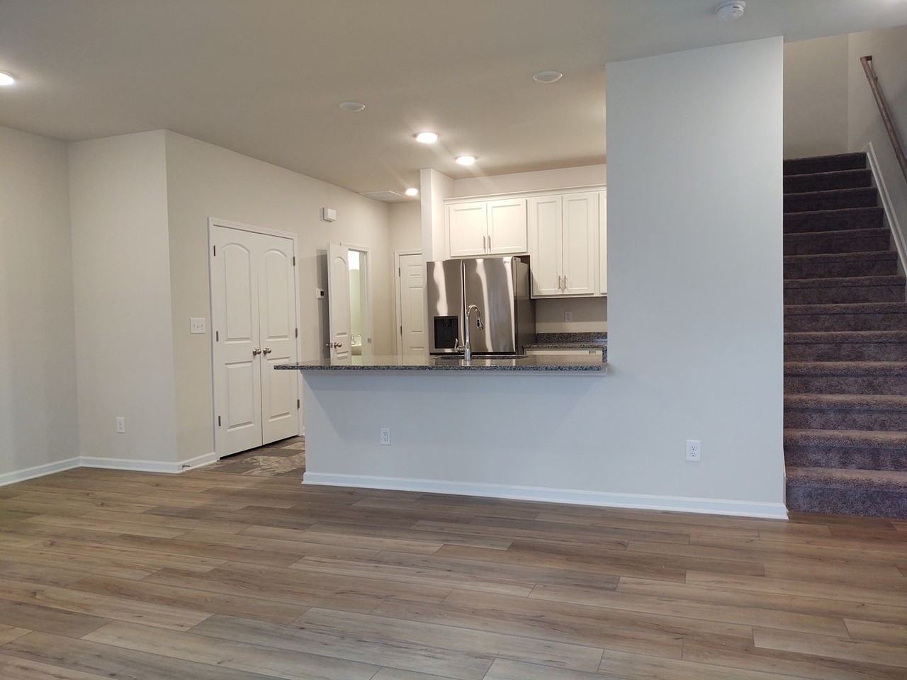 1113 Verdigris Dr - Photo 7 of 23