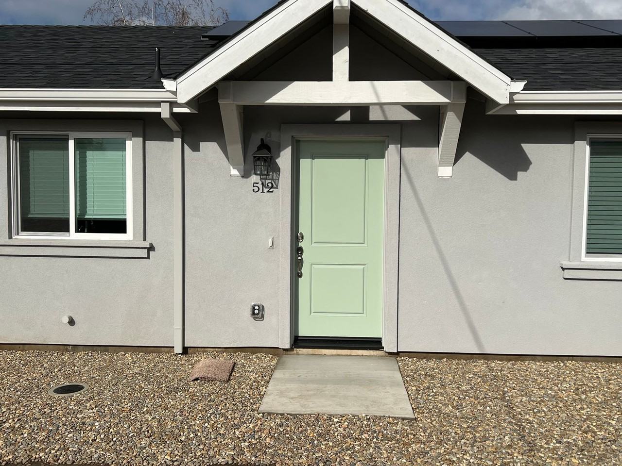 512 Forrest Ave - Photo 3 of 30