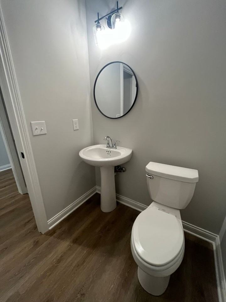 6492 Fortuna Ct - Photo 5 of 34