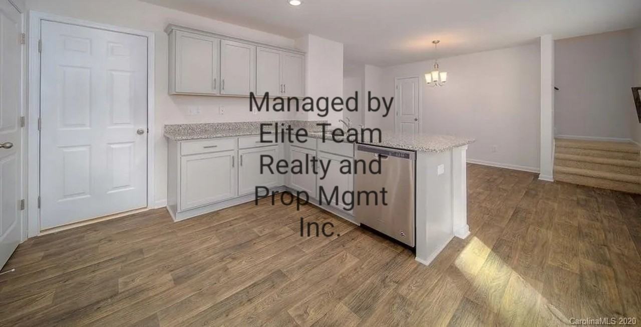 3155 Winesap Dr - Photo 3 of 20