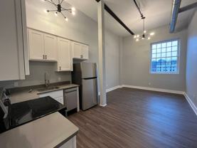 New South Side Apartments at 905 Bingham - Photo 1 of 1