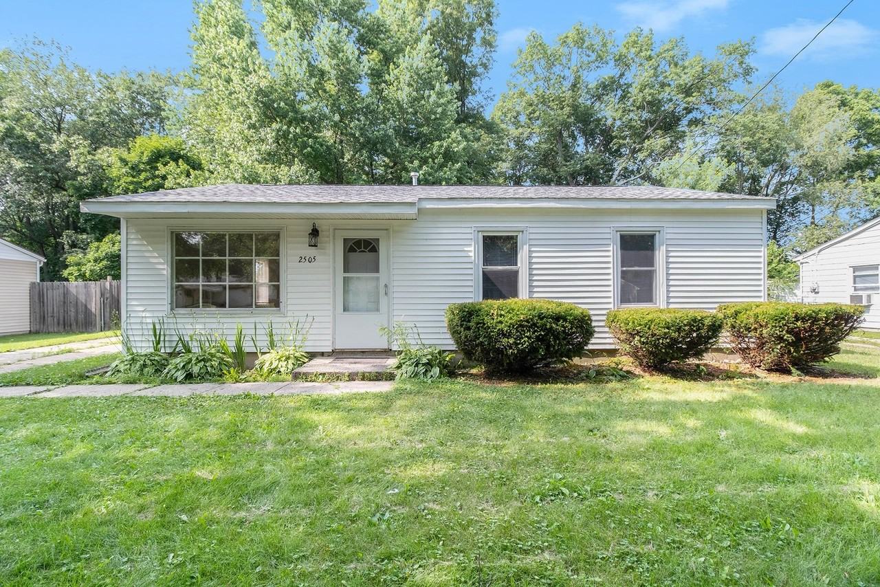 2505 2505 Ashton Avenue - Photo 6 of 22