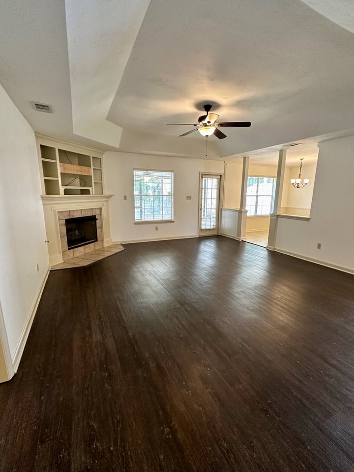 8231 Charrington Forest Blvd - Photo 2 of 23