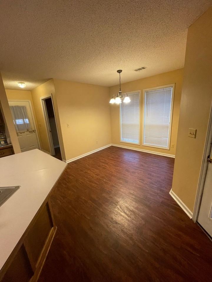 3207 Canyonview Rd - Photo 6 of 12