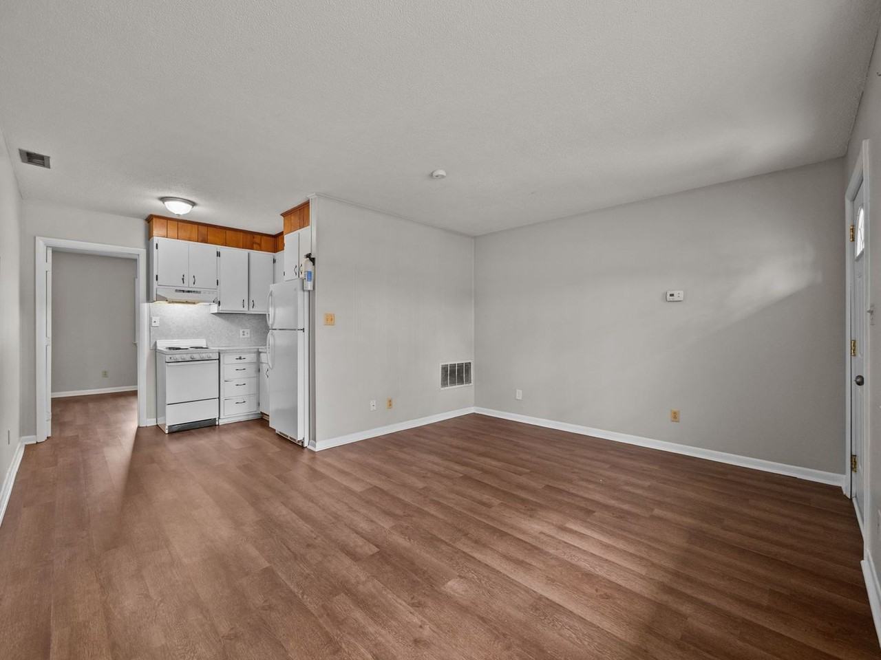 21C Sophia Dr - Photo 5 of 14