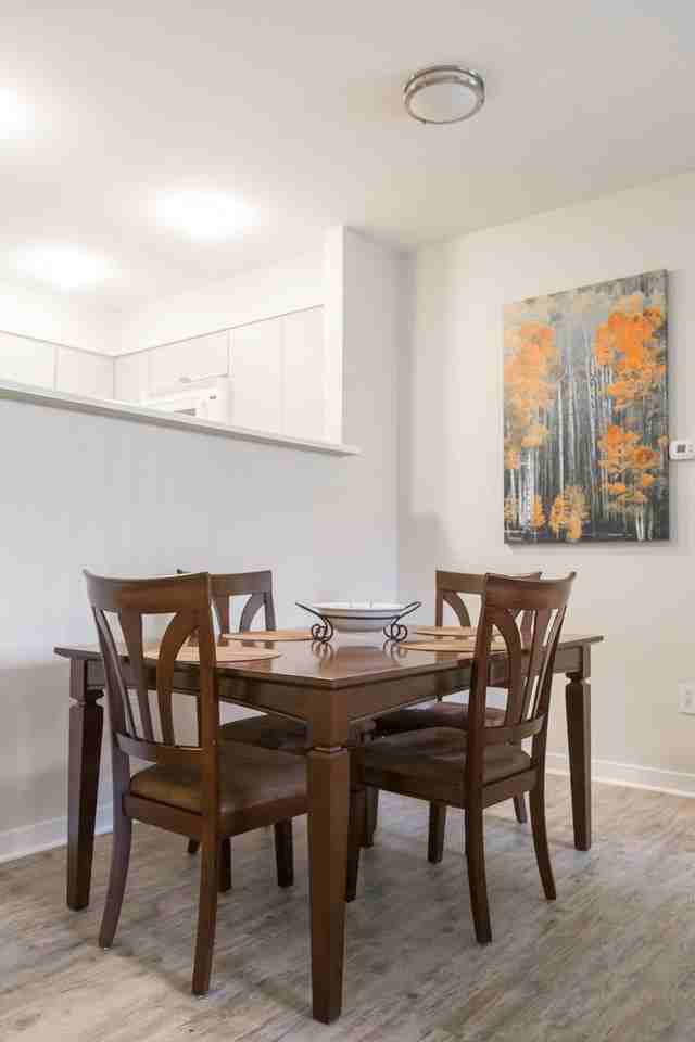 812 Walnut St - Photo 6 of 21