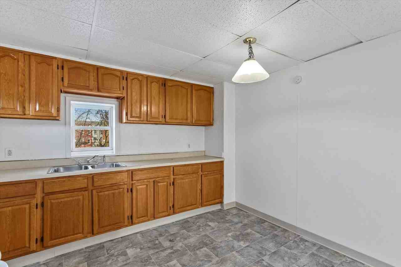 217 W College Ave - Photo 3 of 17