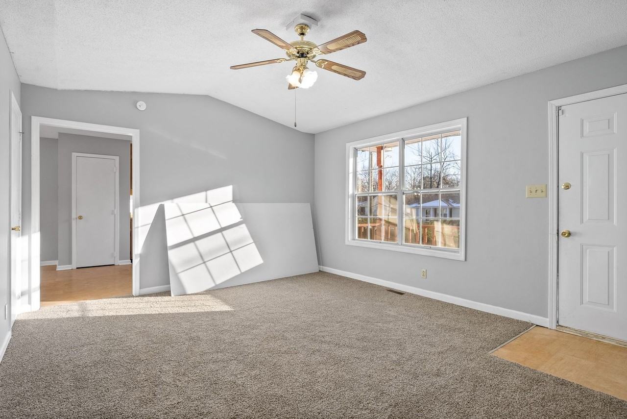 418 Donna Dr - Photo 6 of 21