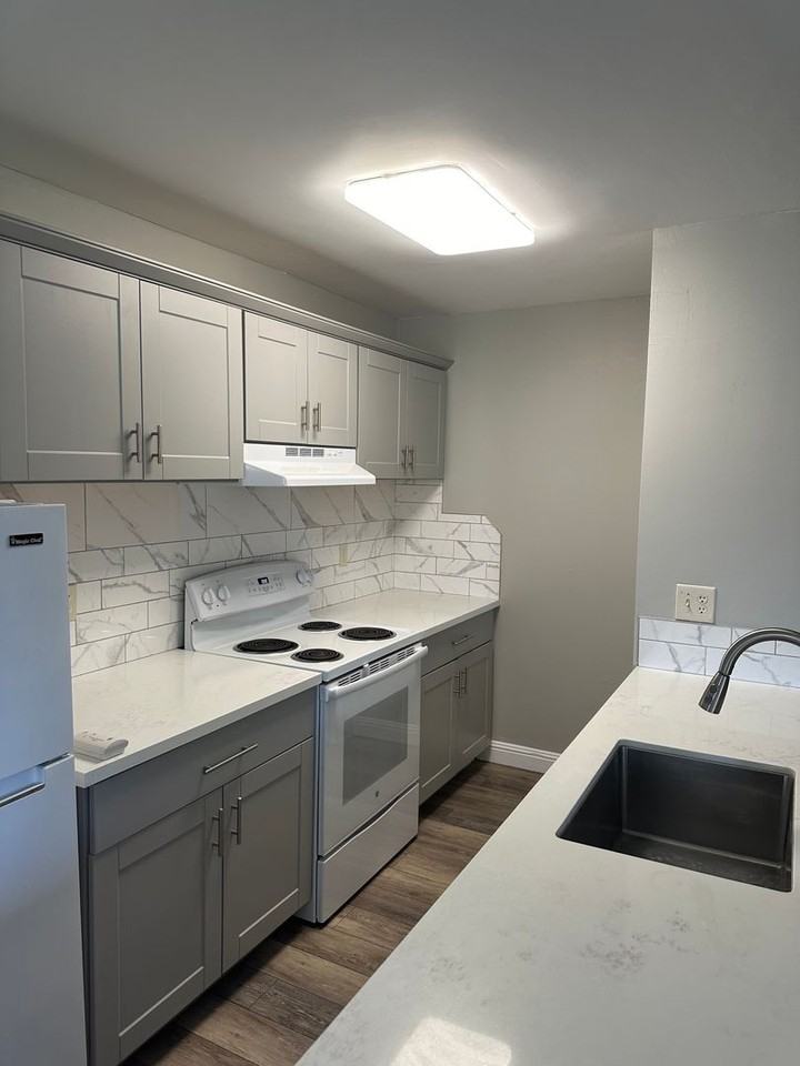 4428 Greenholme Drive #2 - Photo 4 of 12