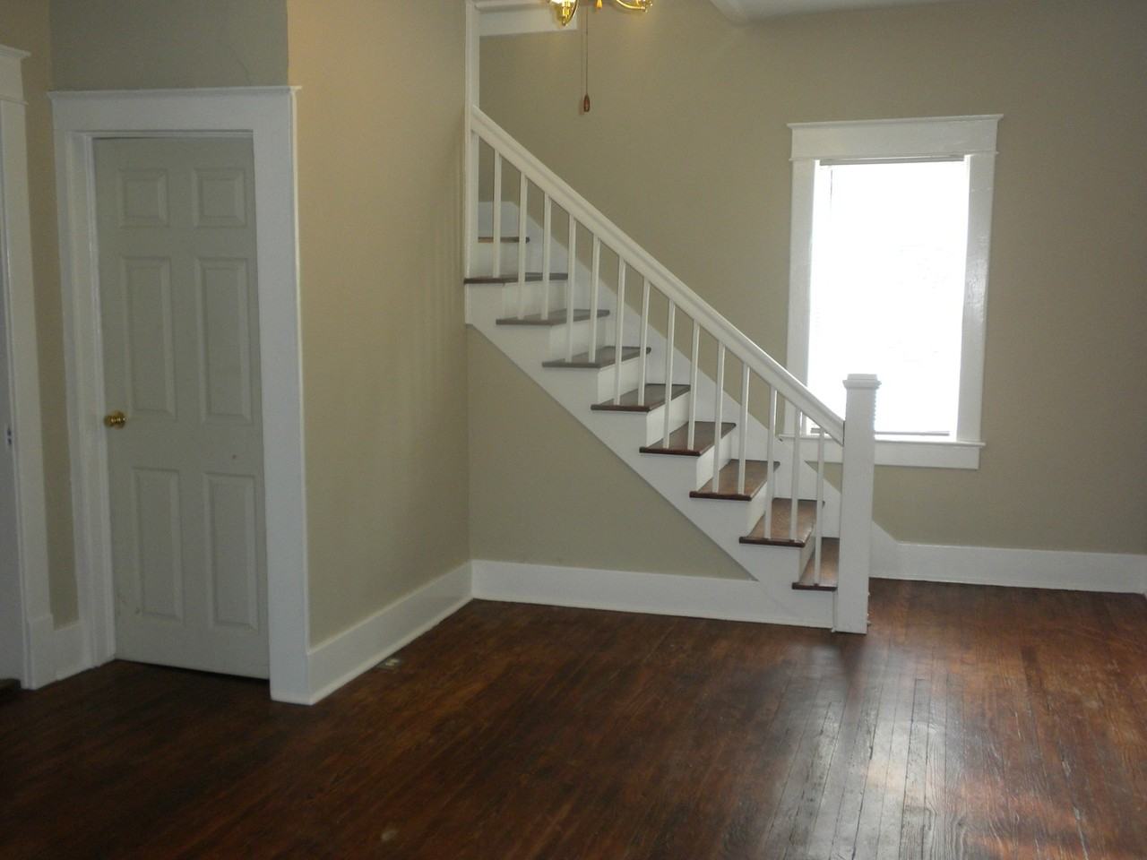 414 N 8th St - Photo 2 of 19