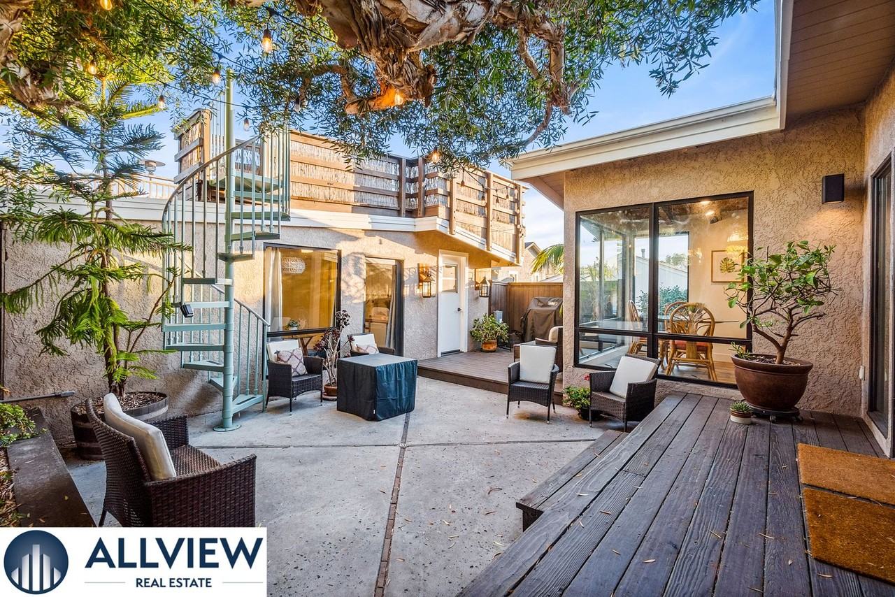 31735 Florence Ave - Photo 2 of 44