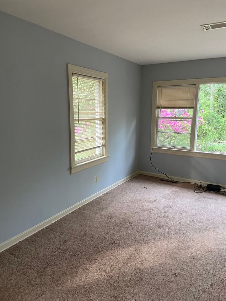 1315 Azalea Drive - Photo 5 of 6