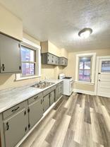636 Hazelwood Ave - Photo 1 of 1