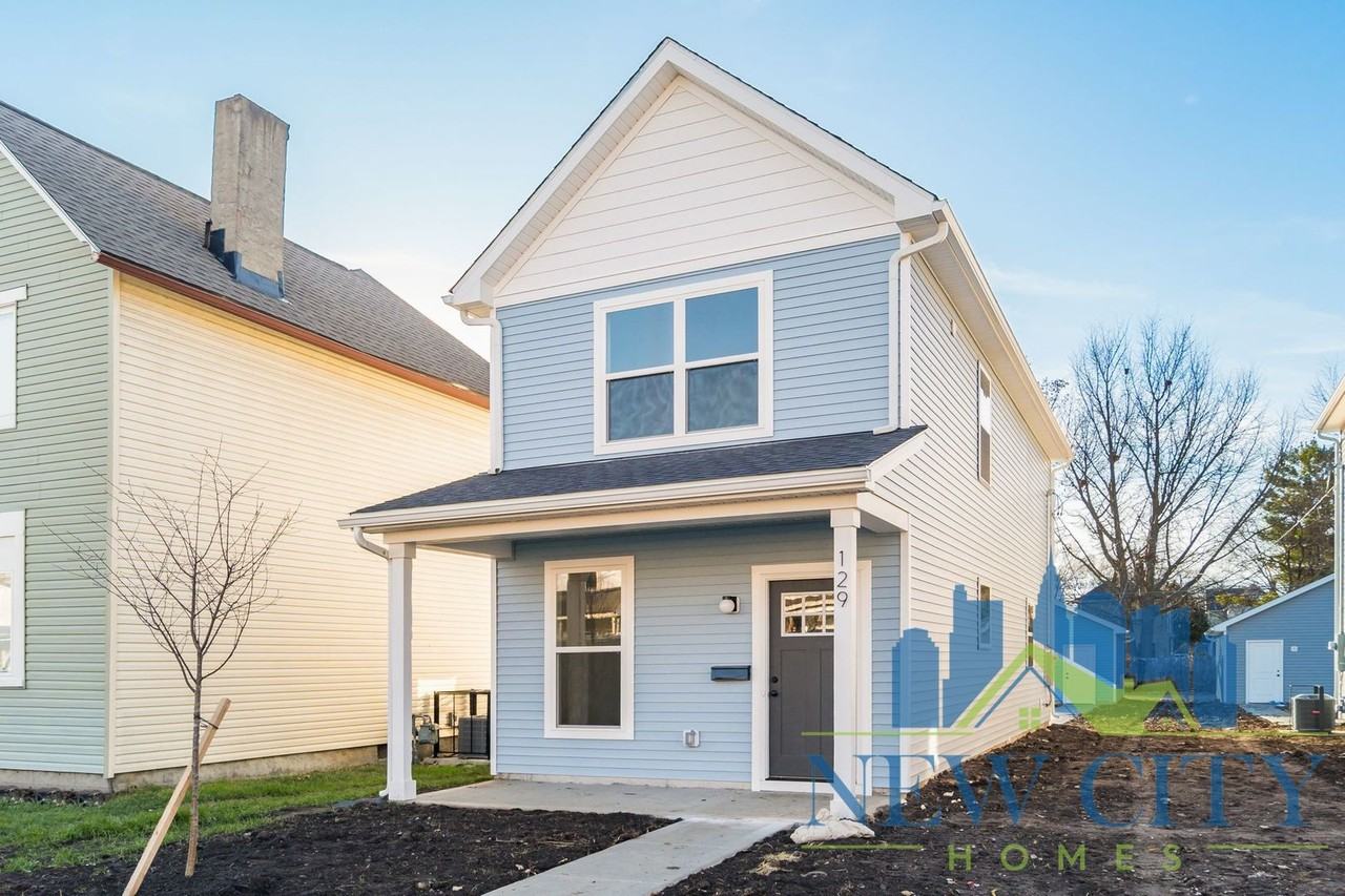 129 Chicago Ave - Photo 2 of 29