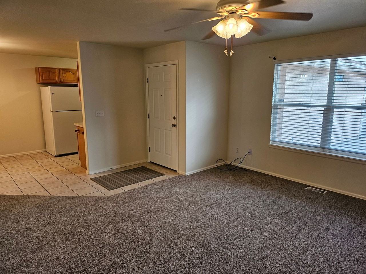 1739 Sierra Pl - Photo 5 of 18