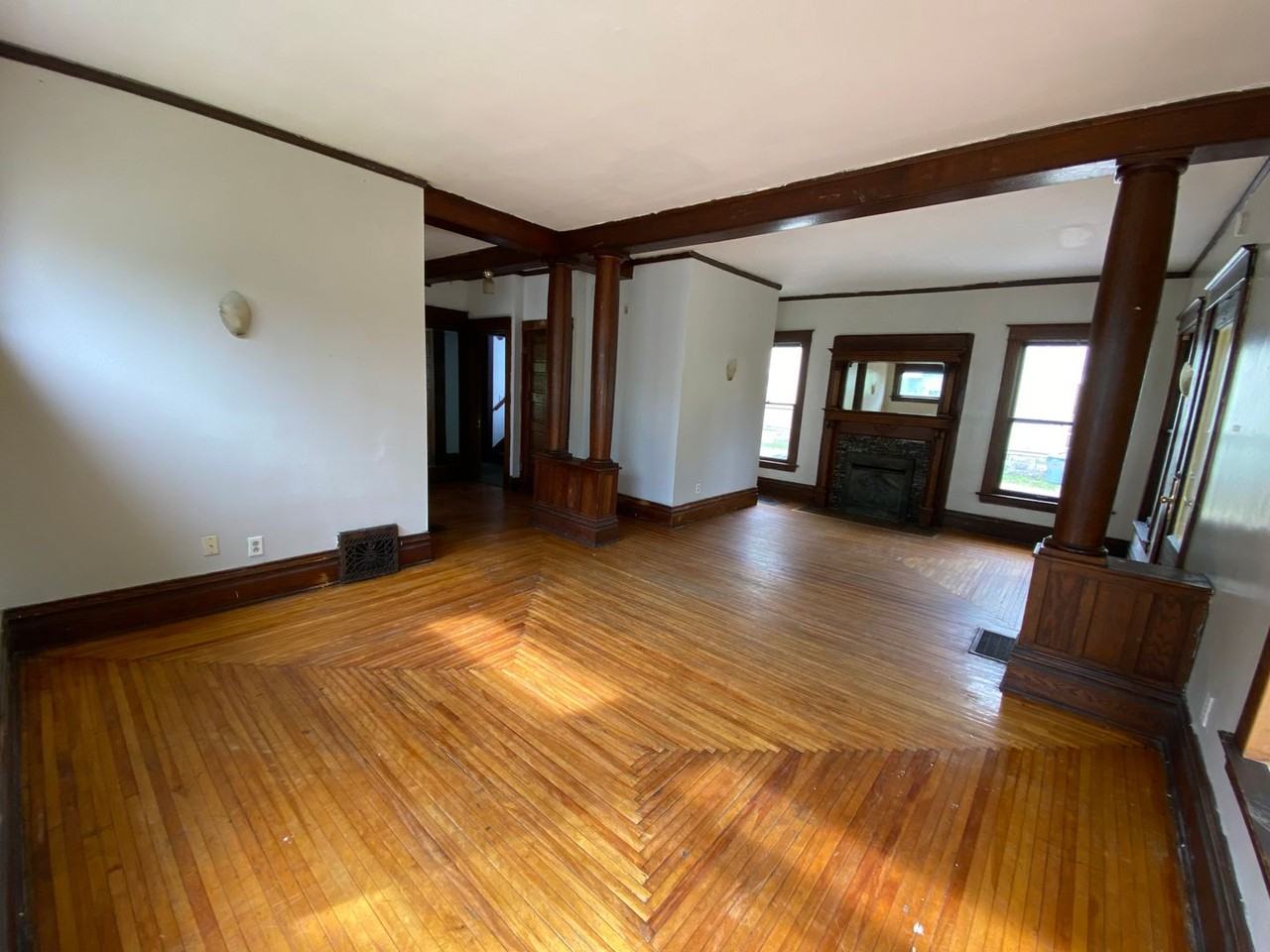 925 W Lovell St - Photo 3 of 25