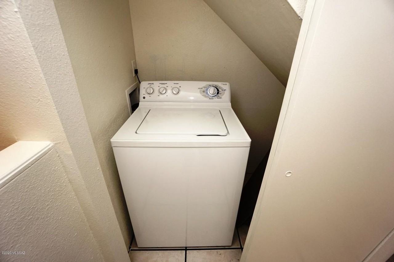 6785 E Calle La Paz #B - Photo 7 of 8