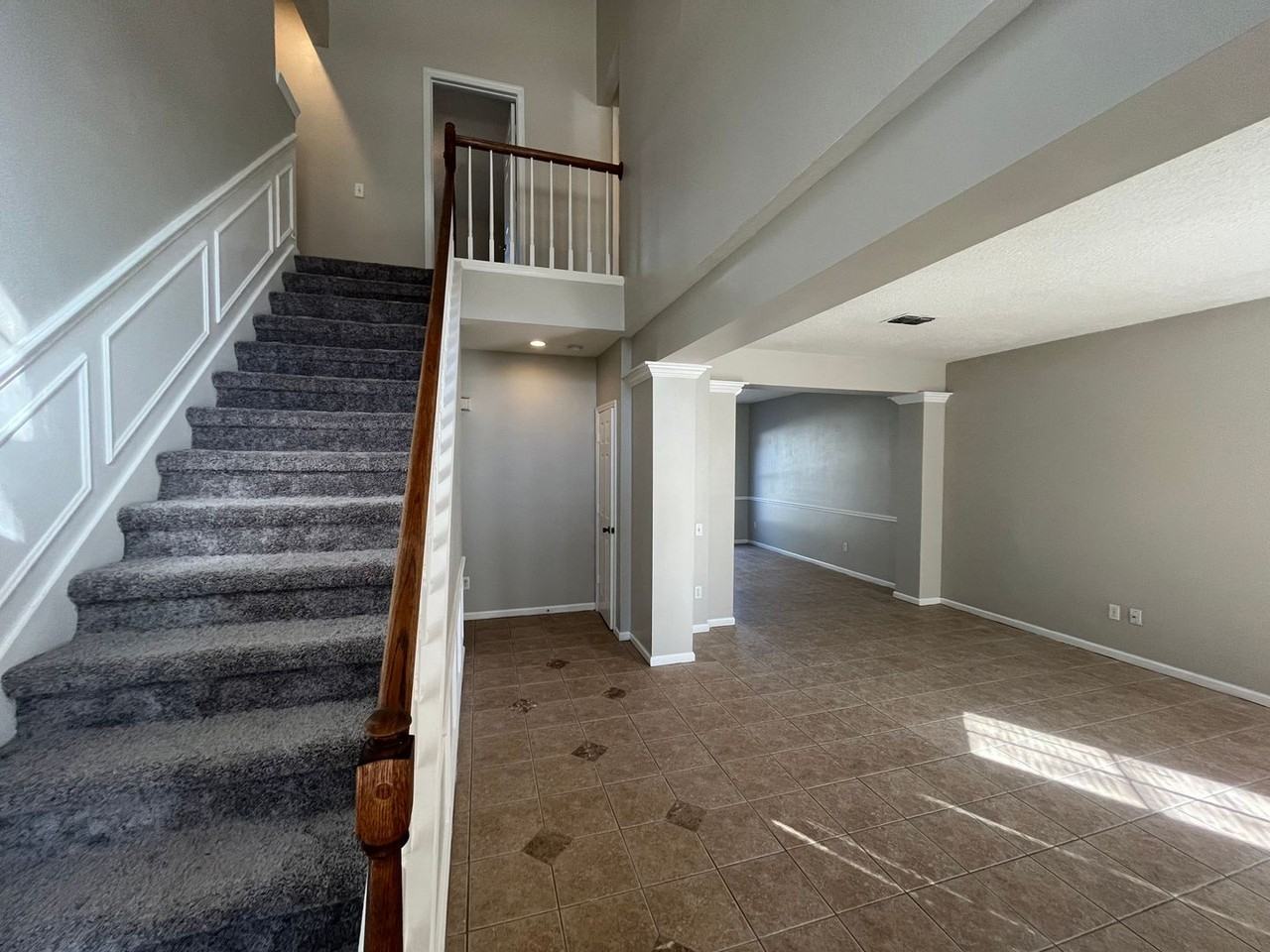 1891 Valley Wood Way - Photo 2 of 15