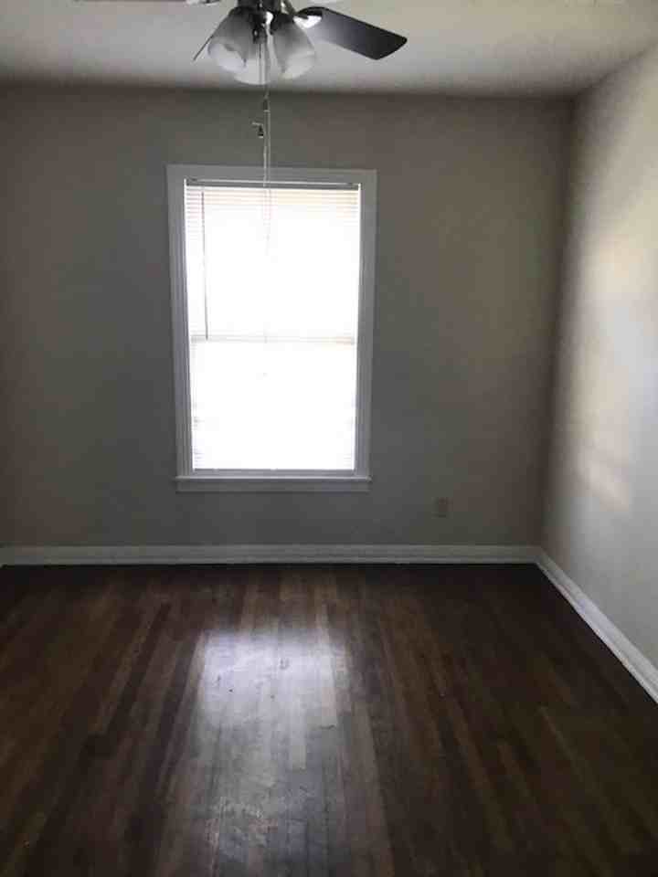3732 N 21st St - Photo 3 of 7