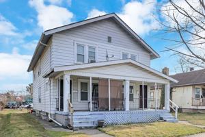 featured image of 252 S Wayne Ave