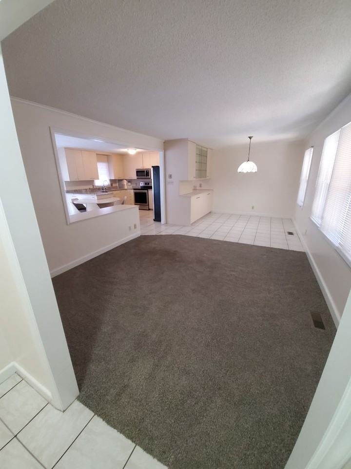 6051 Satterwhite Road - Photo 3 of 25