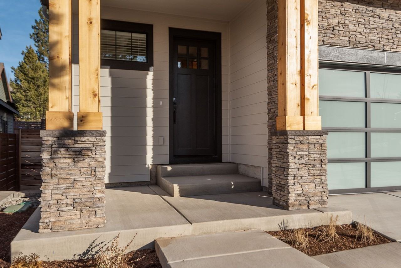 61202 Sw Beverly Way - Photo 2 of 27