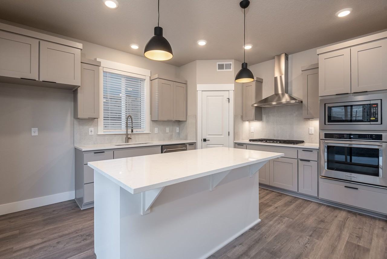 61202 Sw Beverly Way - Photo 4 of 27