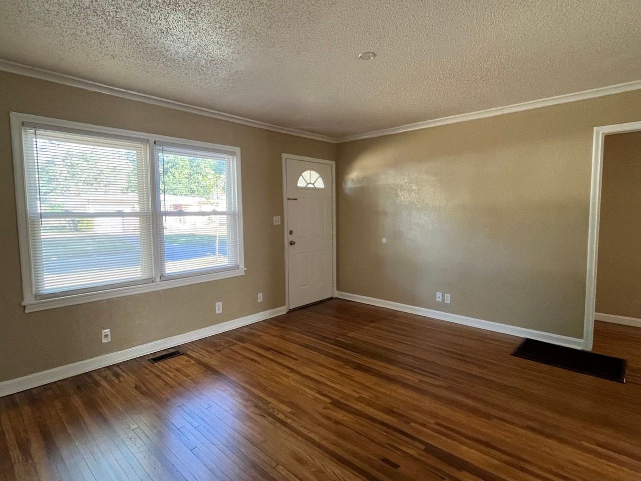 4726 S Boston Pl - Photo 2 of 14