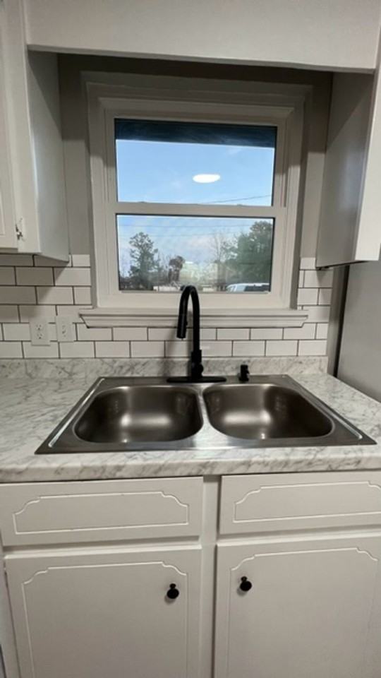 184 Sequoia Cir - Photo 5 of 12