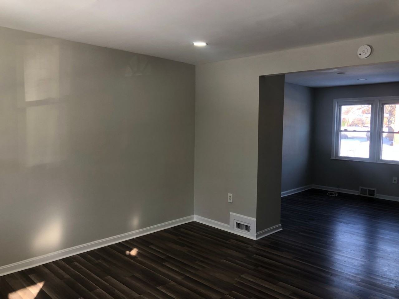 1004 Saint Dunstans Rd - Photo 2 of 22