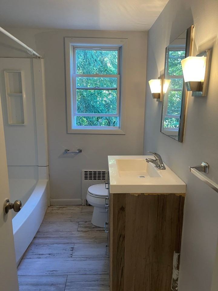 100 Sicard St - Photo 2 of 27