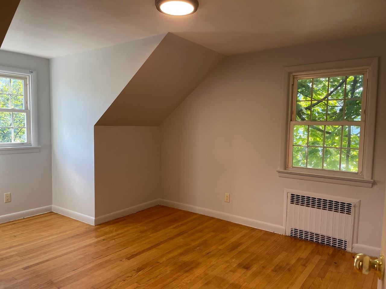 100 Sicard St - Photo 7 of 28