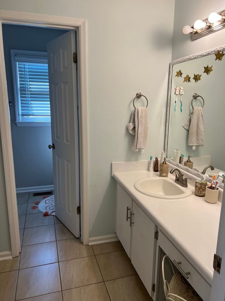 803 E Magnolia Ave #A - Photo 7 of 11