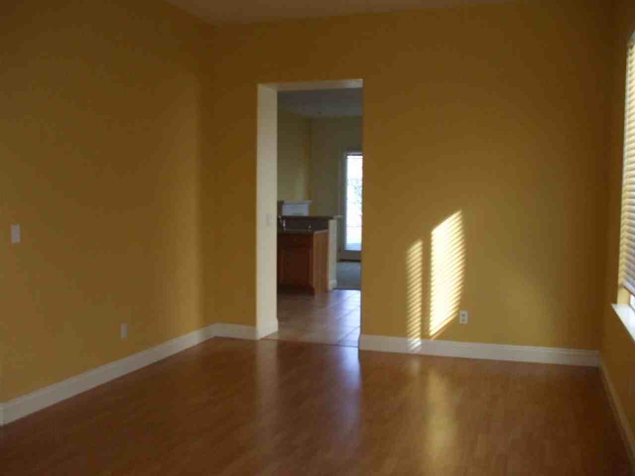 1776 Dunkeld Ln - Photo 2 of 16